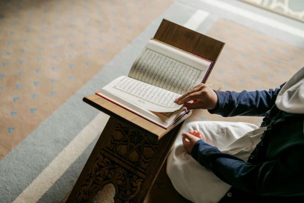 How Can Online Quran Classes Help You Connect with the Quran in Ramadan