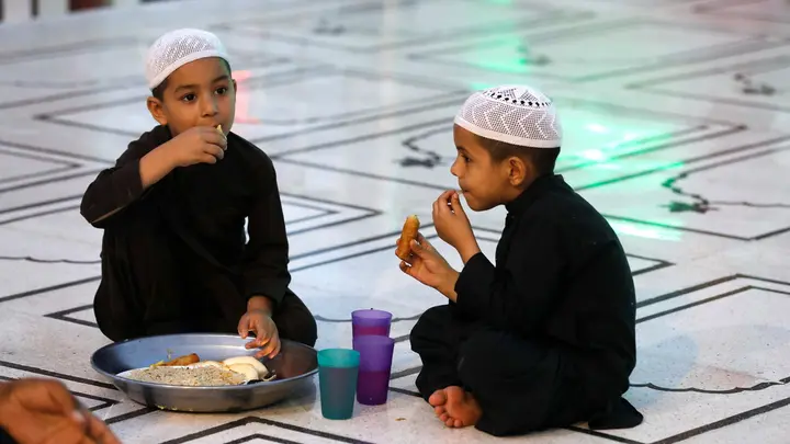 What Role Do Parents Play in Supporting Kids During Ramadan