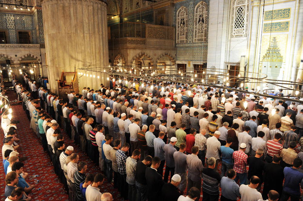 How Can Muslims Maximize the Blessings of Jummah?