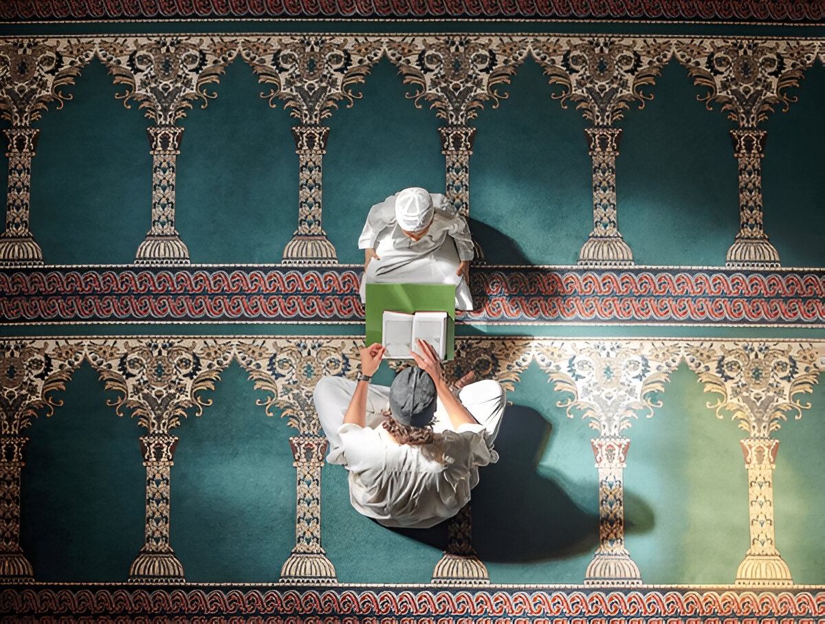 Building Connections with Other Quran Learners Globally Through Online Communities