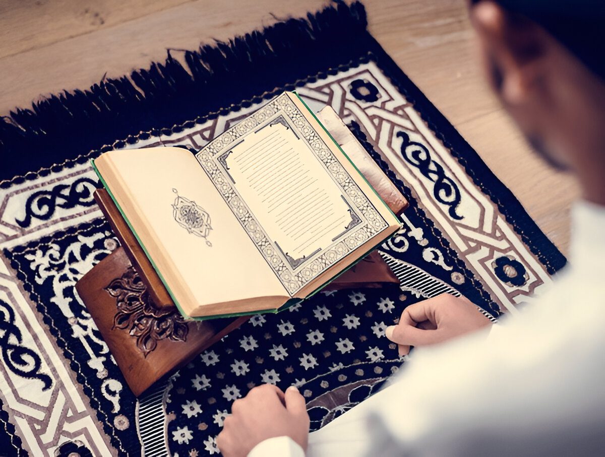 The Importance of Consistent Practice in Quran Memorization and How Online Programs Support It